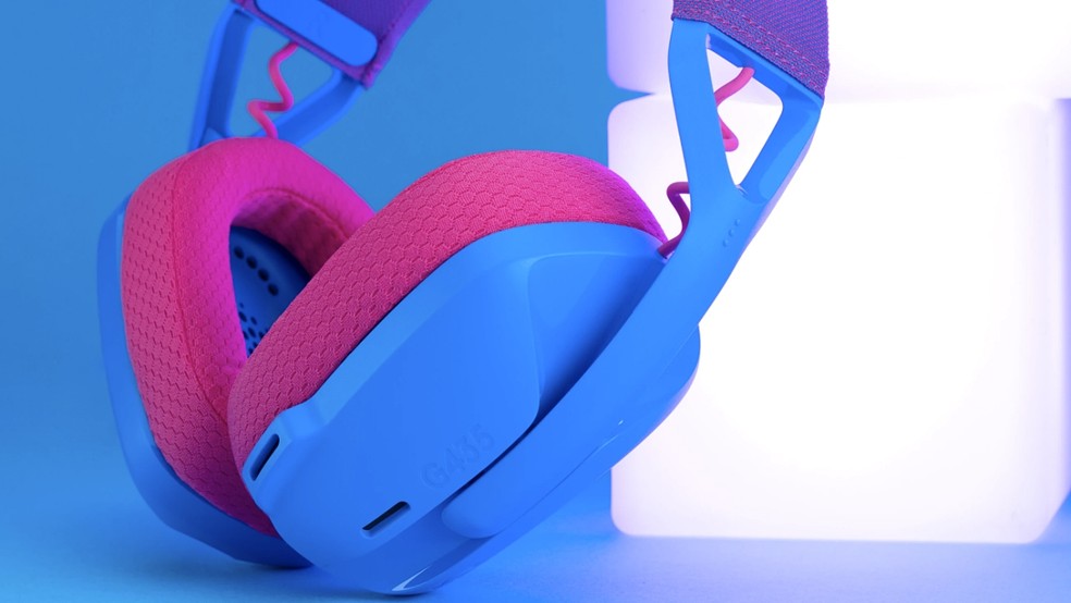 Headsets gamer Logitech com e sem fio podem ser encontrados na Amazon e no Mercado Livre; veja preços — Foto: Divulgação/Logitech