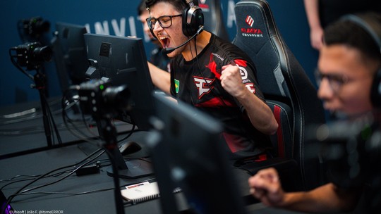 FaZe Clan vs w7m: como assistir à final de R6 no Six Invitational 2024